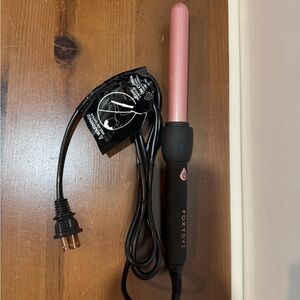 Foxybae Pink Curling Wand